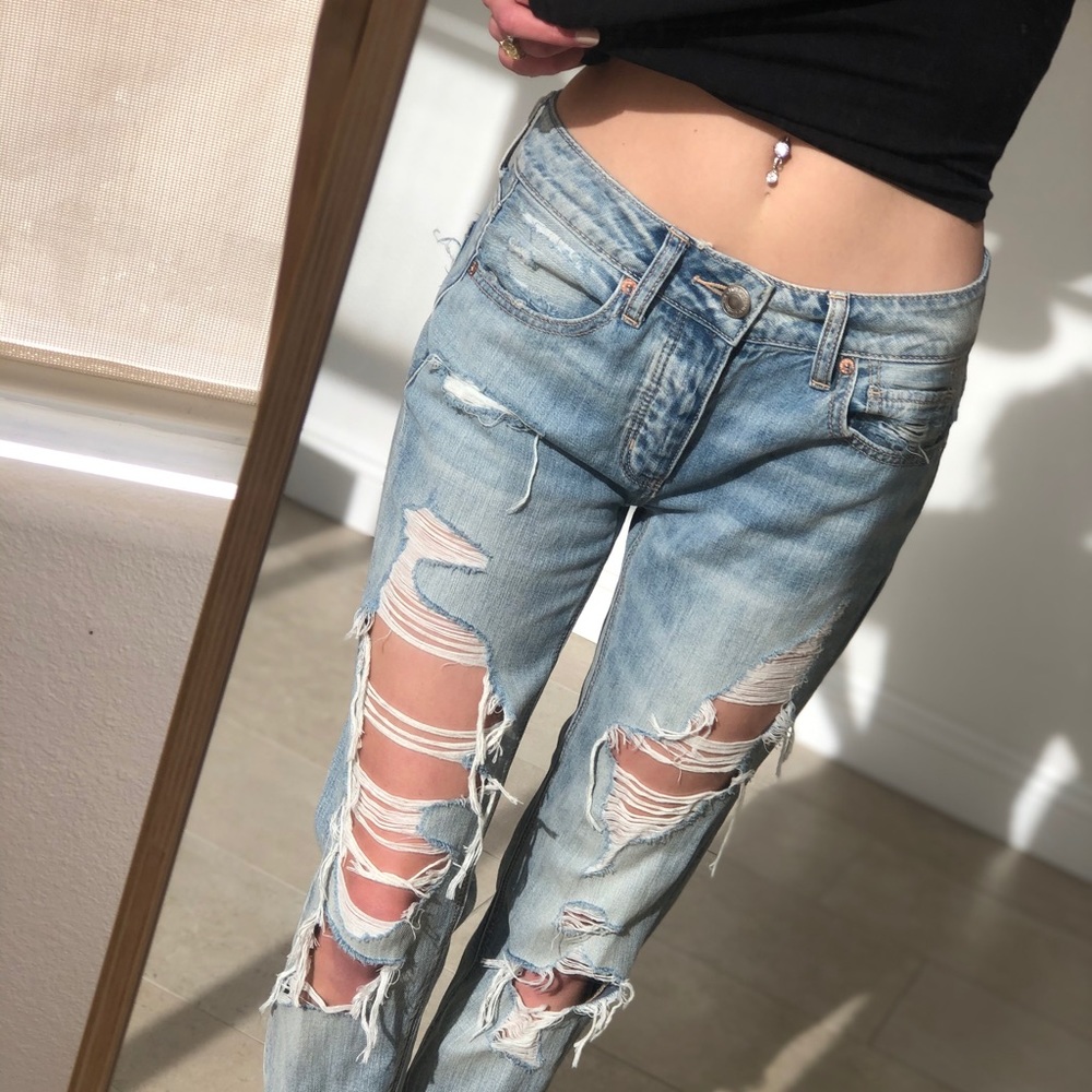 ❤️NEW ❤️ Perfect Ripped Jeans - Picture 3 of 7